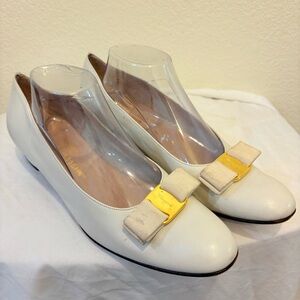 Salvatore Ferragamo Vara Bow Accent Pumps (White Leather) Size 11